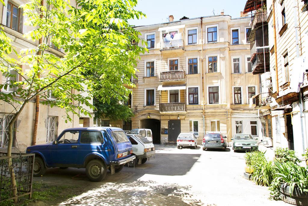 Apartment In The Center Of Odessa מראה חיצוני תמונה